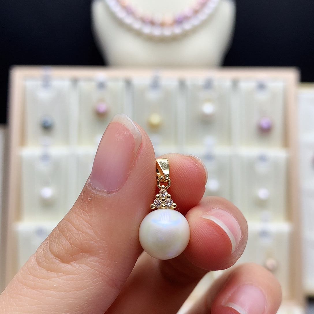 淡水珍珠颈饰合金