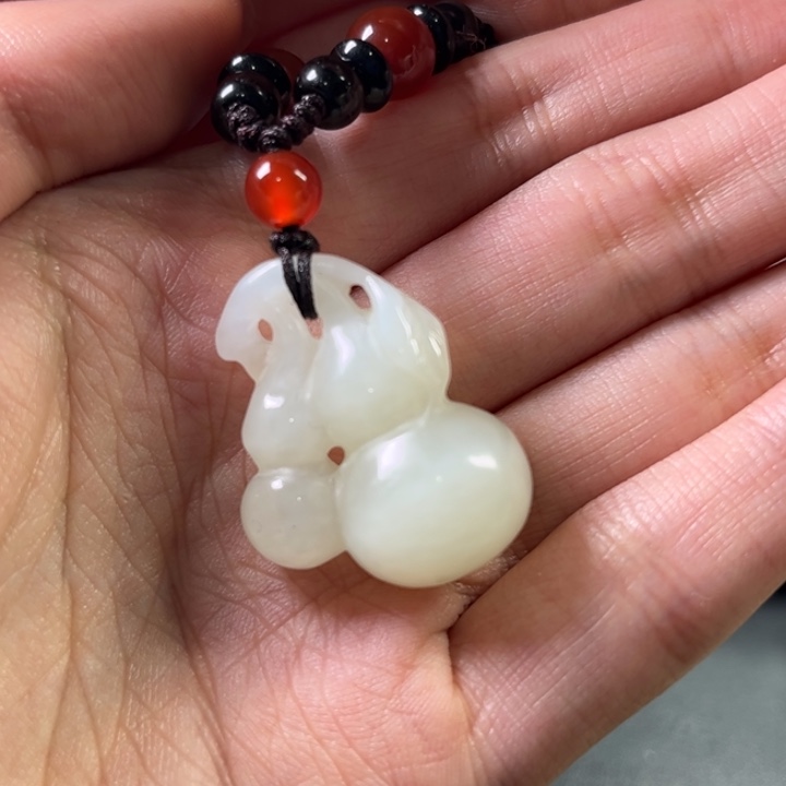 和田玉挂件未镶嵌M*