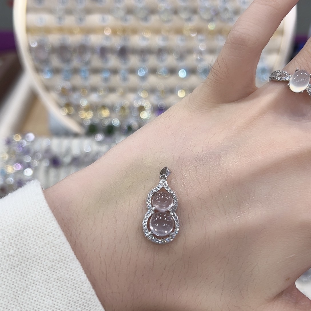 乖***夜烟晶银S925镶嵌吊坠(赠链)