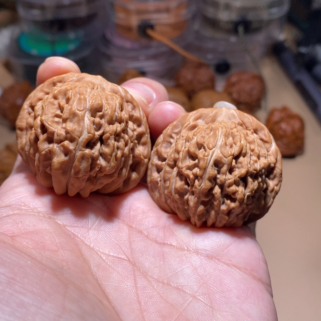 文玩核桃把件全品无修40尺平谷四座楼