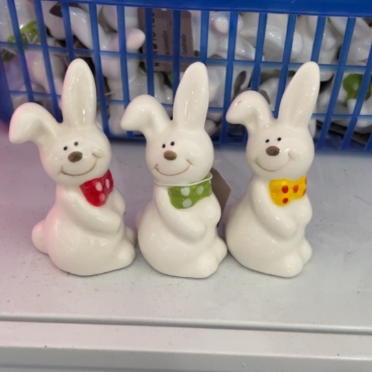 摆件              微瑕。 