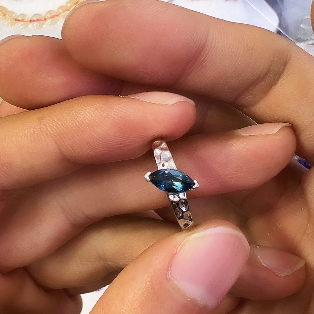 戒指托帕石银S925镶嵌