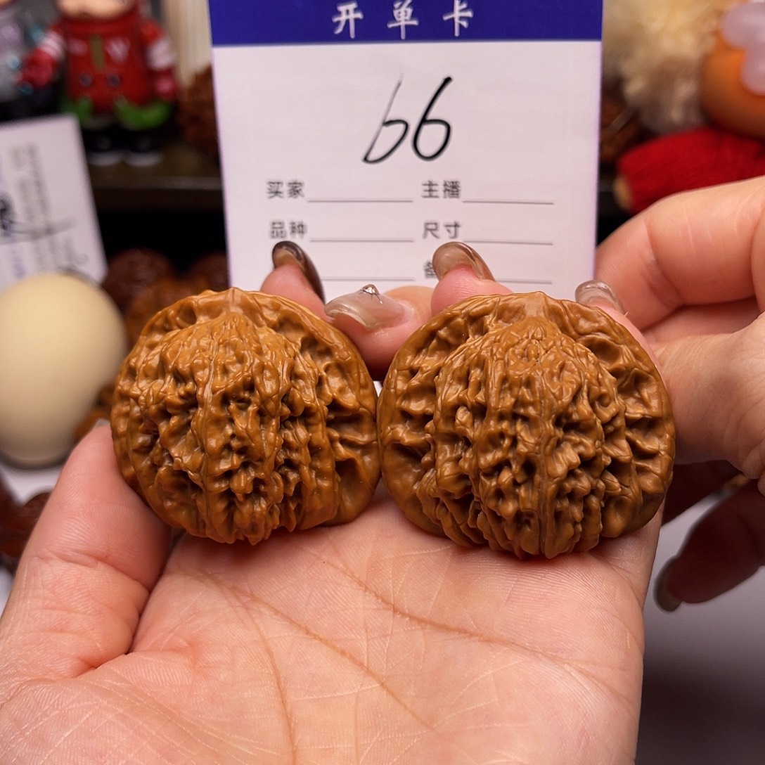 文玩核桃吊坠四座楼44