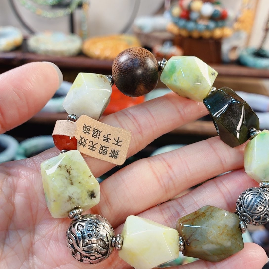 翡翠未镶嵌手链手串