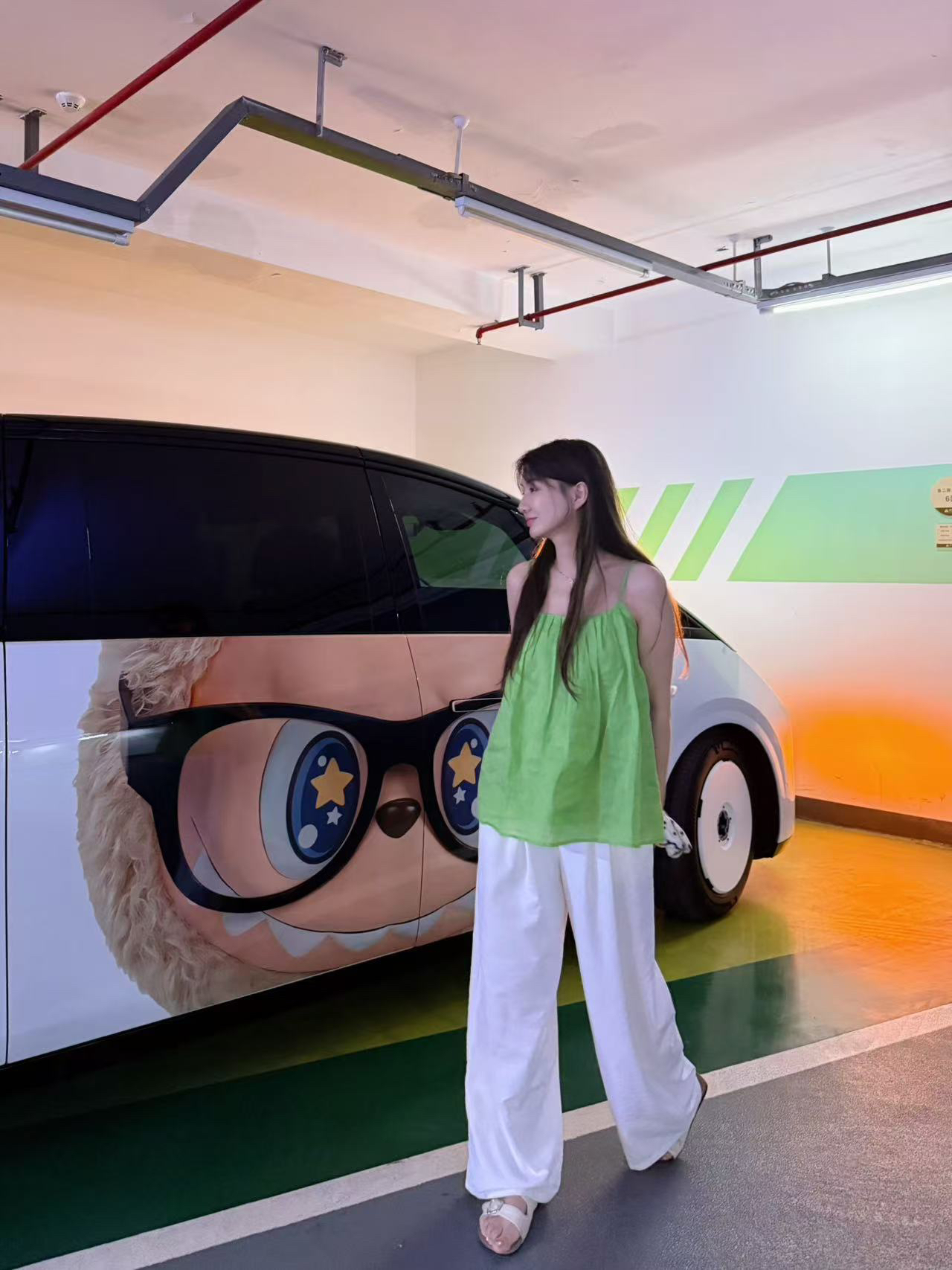 毛小兔2025夏季新款绿色苎麻吊带上衣