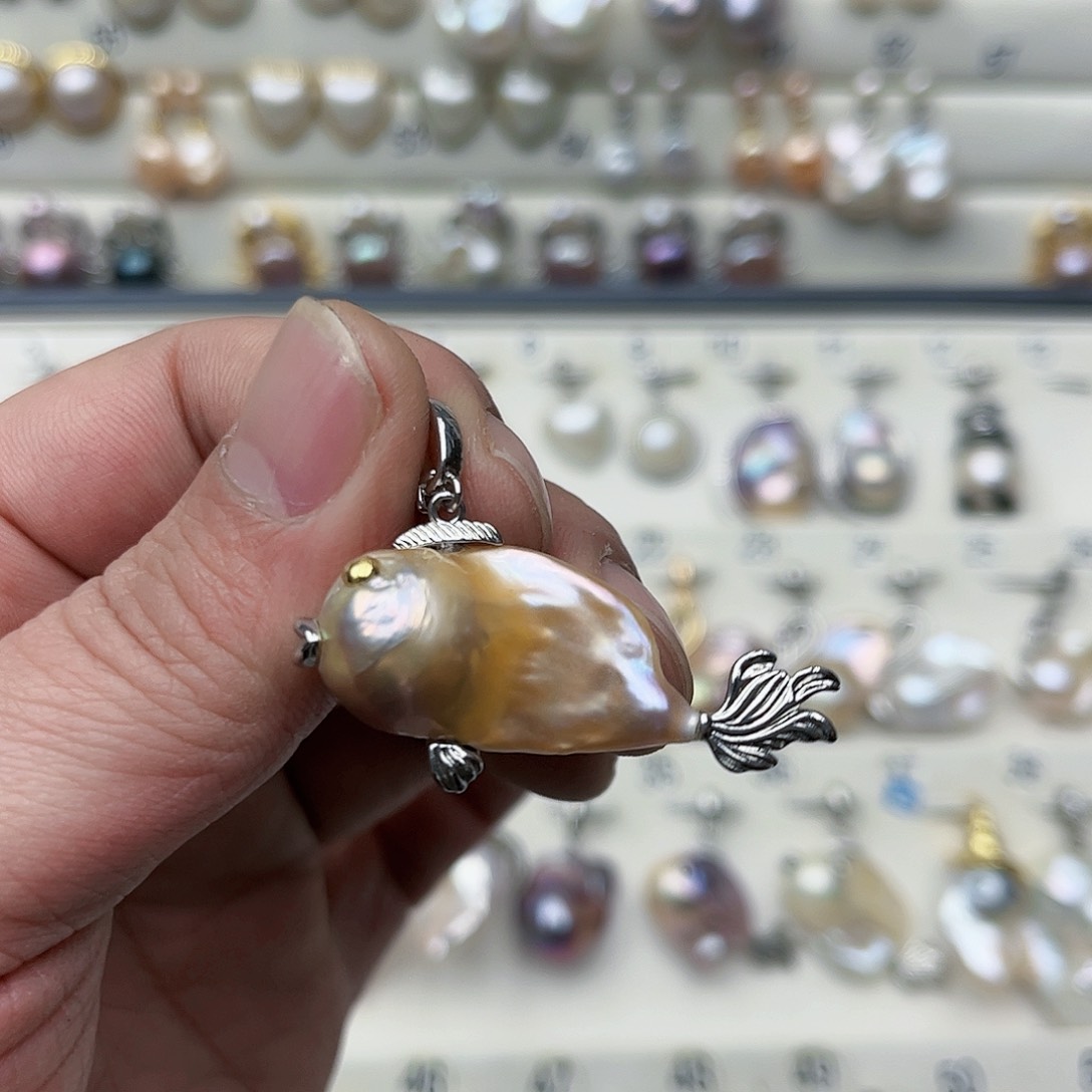 淡水珍珠吊坠(不含链)未镶嵌12