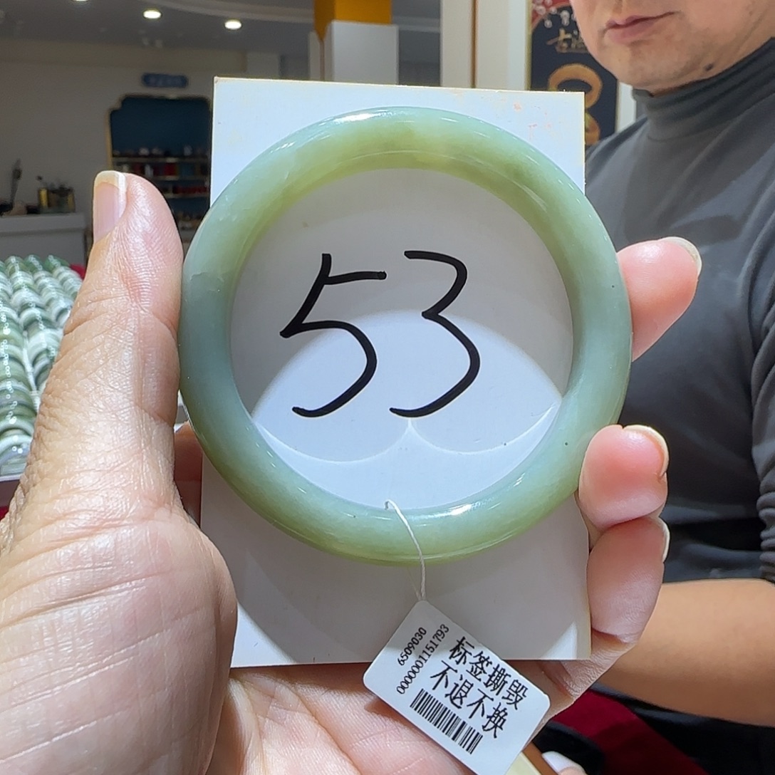 和田玉未镶嵌手镯350