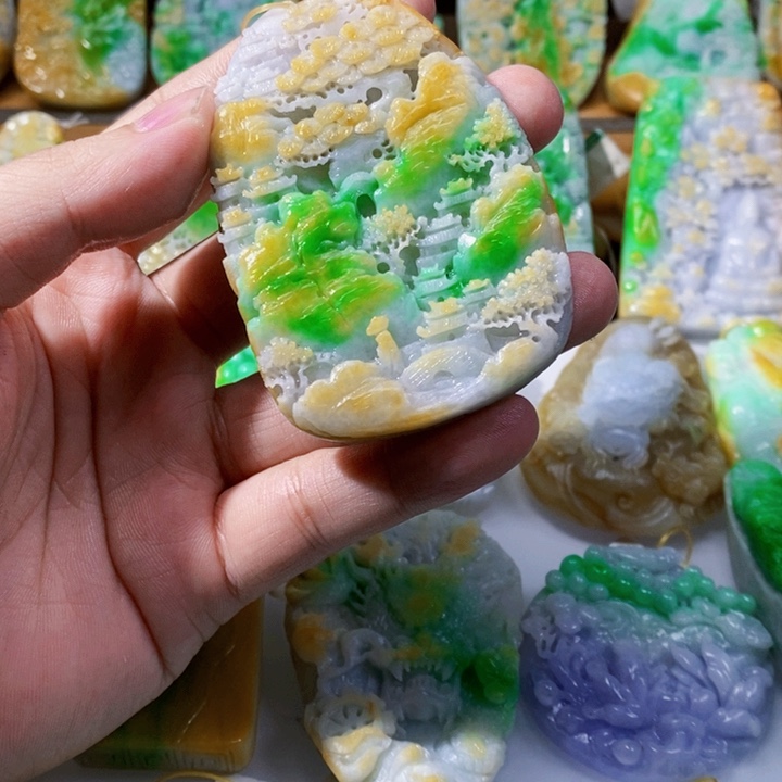 未镶嵌定制翡翠翡翠