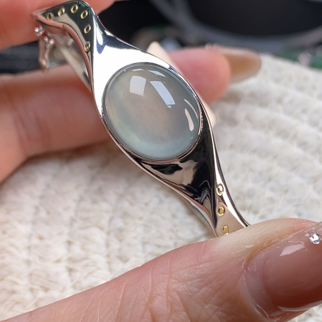 颈饰未镶嵌翡翠汤*净货18325