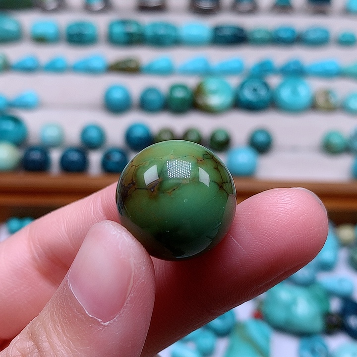 绿松石颈饰未镶嵌狂*