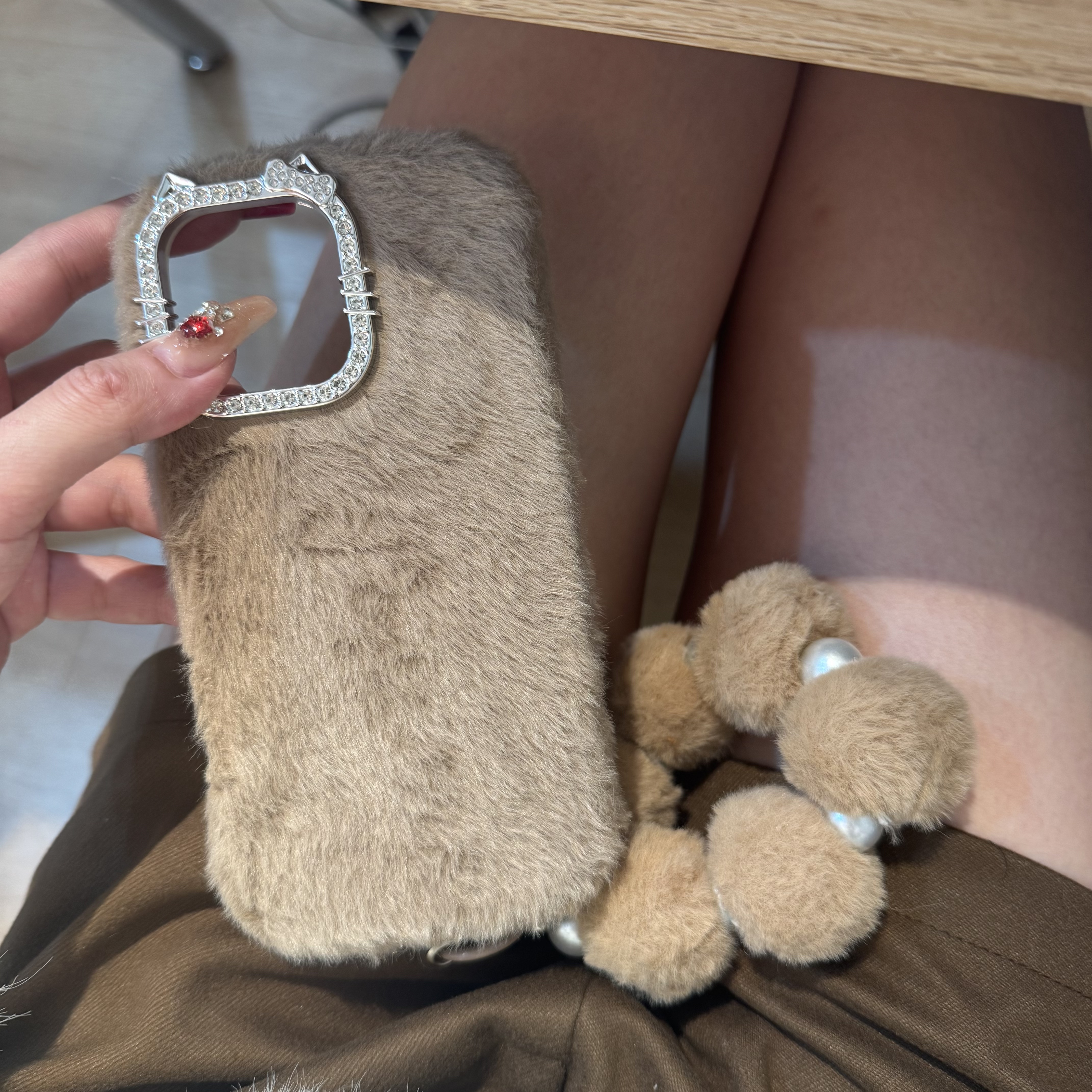 秋冬双面带钻简约毛绒猫耳适用于iPhone15/16/17promax壳