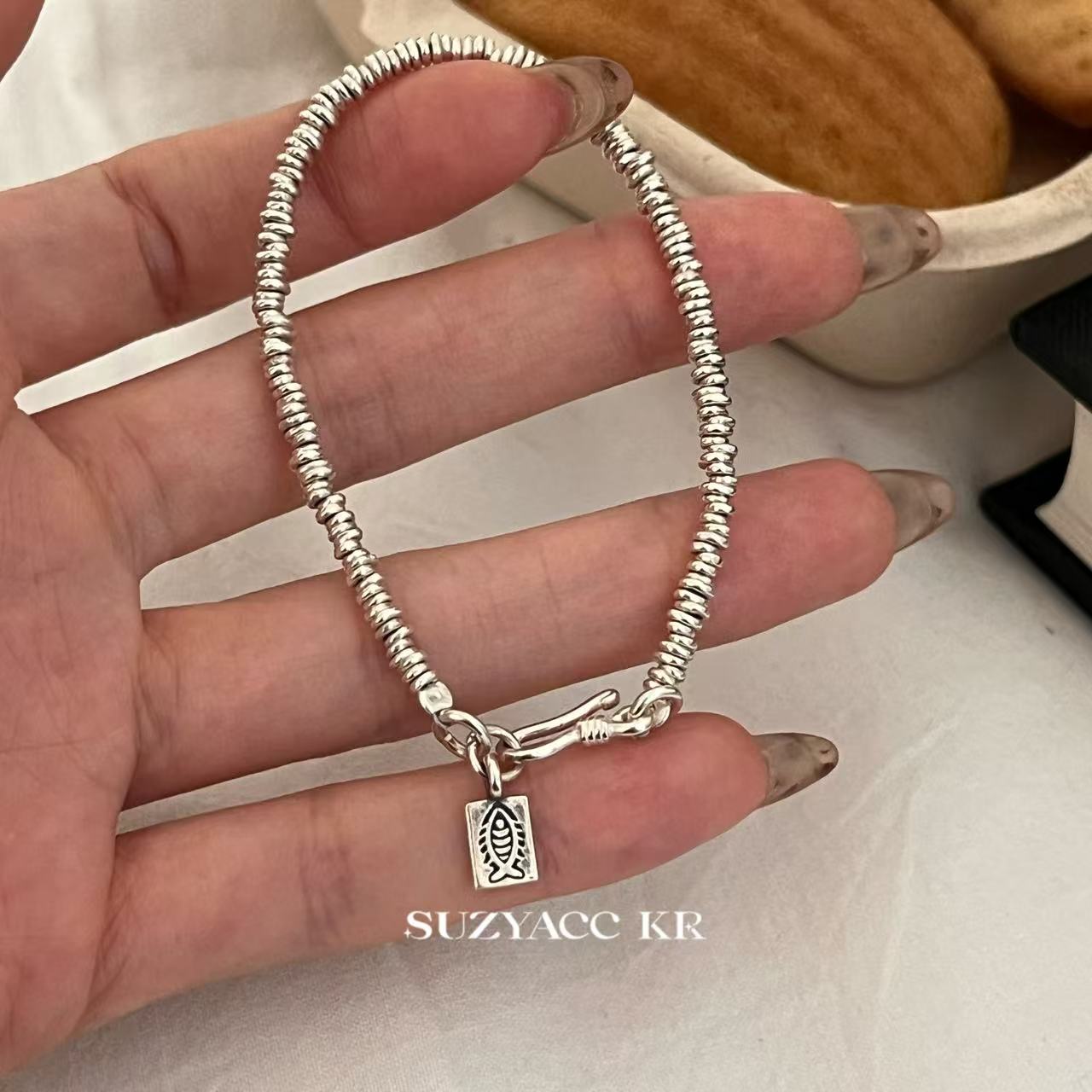 Suzyacc Kr 足银手链  【鱼骨盘缠】做旧手工银手链手串高级C2208