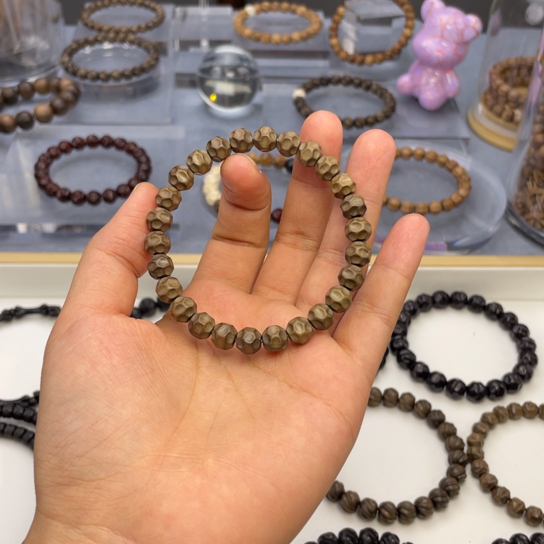 檀香木无事牌M*h阴沉老山0.8