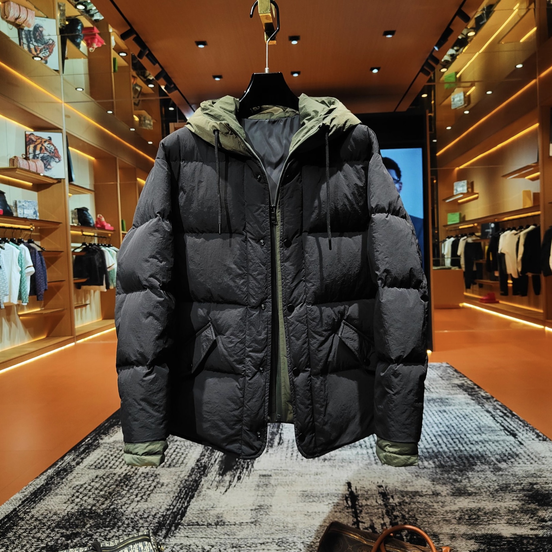 「Y6580」“假俩件连帽羽绒服”休闲潮流冬季保暖加厚男款羽绒服