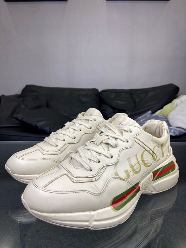 95新 GUCCI/古驰 Gucci老爹鞋腰带印花42码配盒97新