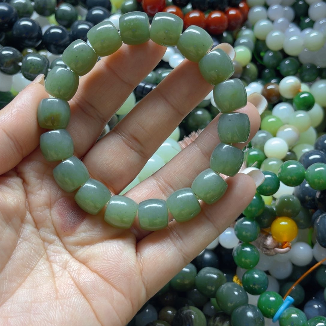 和田玉手链未镶嵌