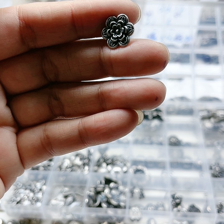 DYI店内活动中获得精美