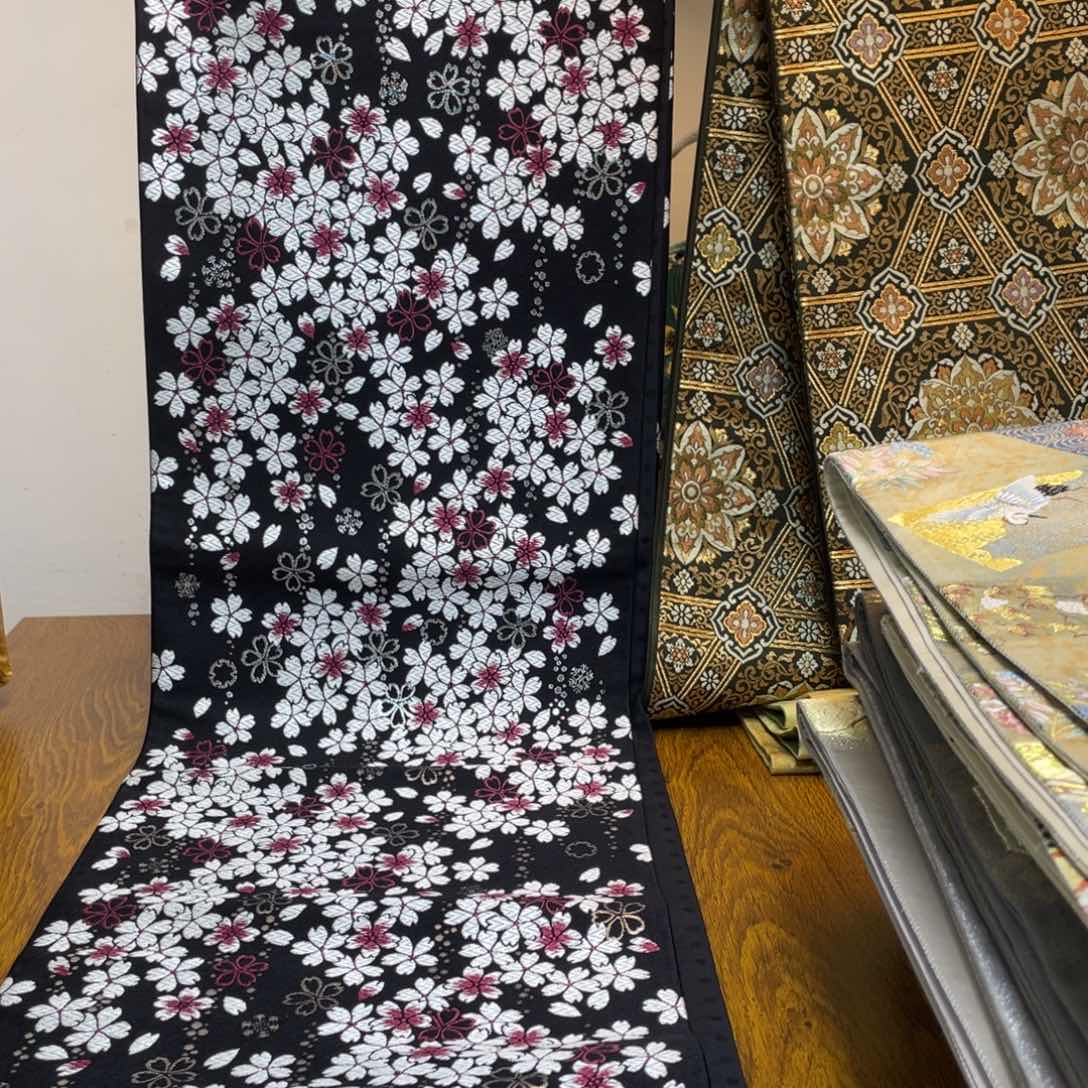 织绣织锦技艺高超的