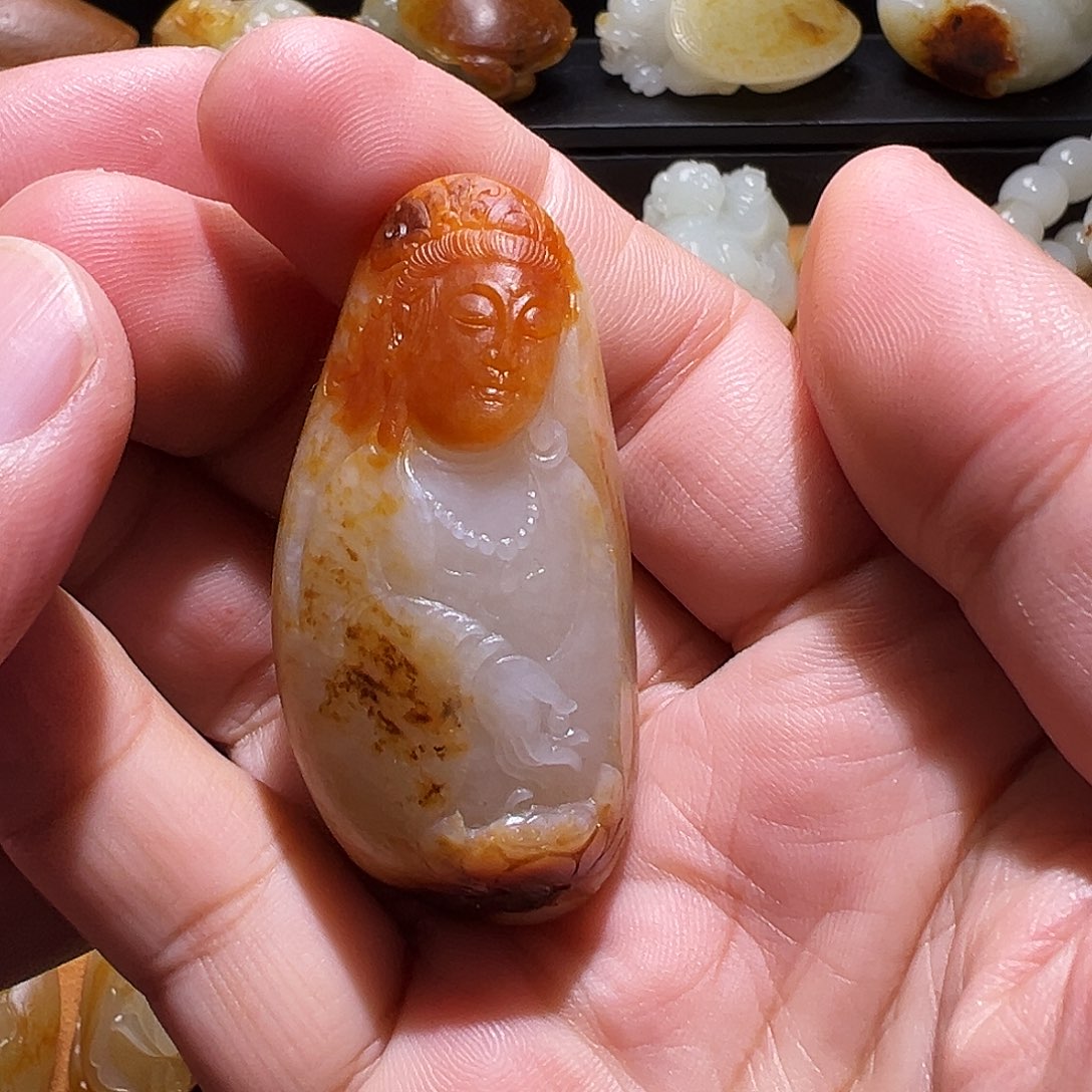 和田玉颈饰未镶嵌