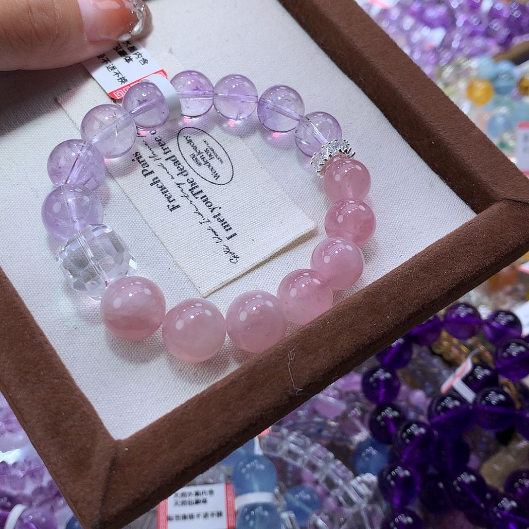 水晶手串未镶嵌粉紫水