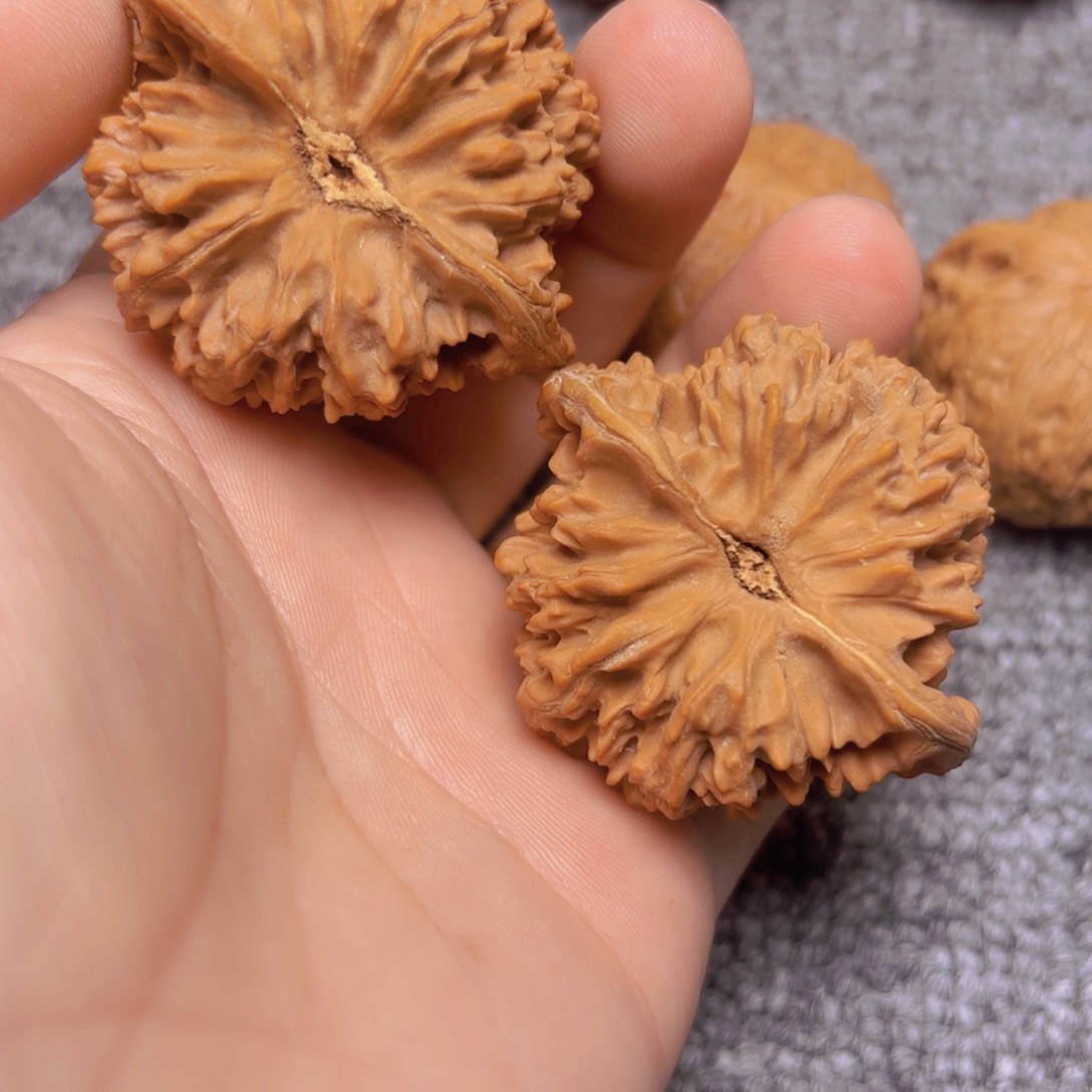 核桃把件一**璃46全品满天星