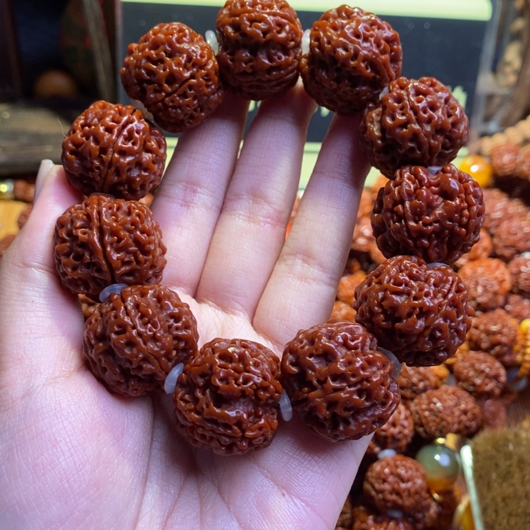 金刚菩提手串255肉玉华