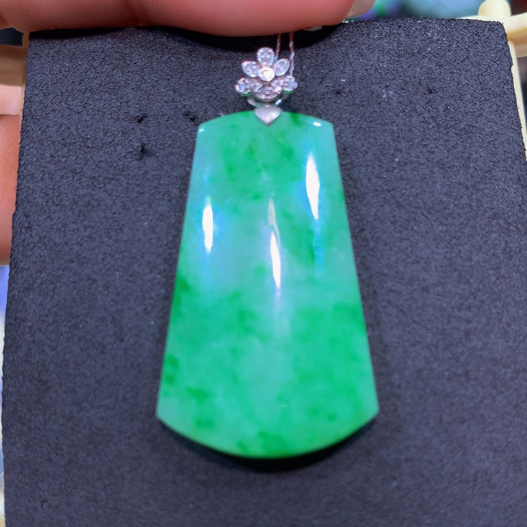 翡翠18K金镶嵌手链翡翠