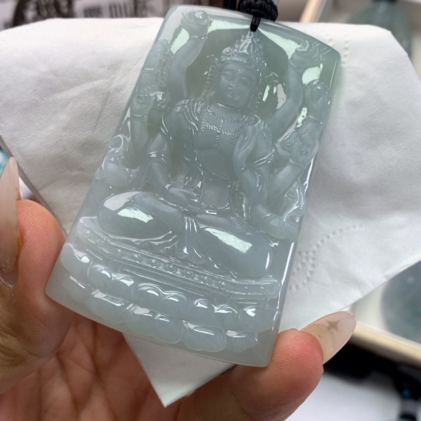 【闪购商品】颈饰未镶嵌翡翠陈****翡翠