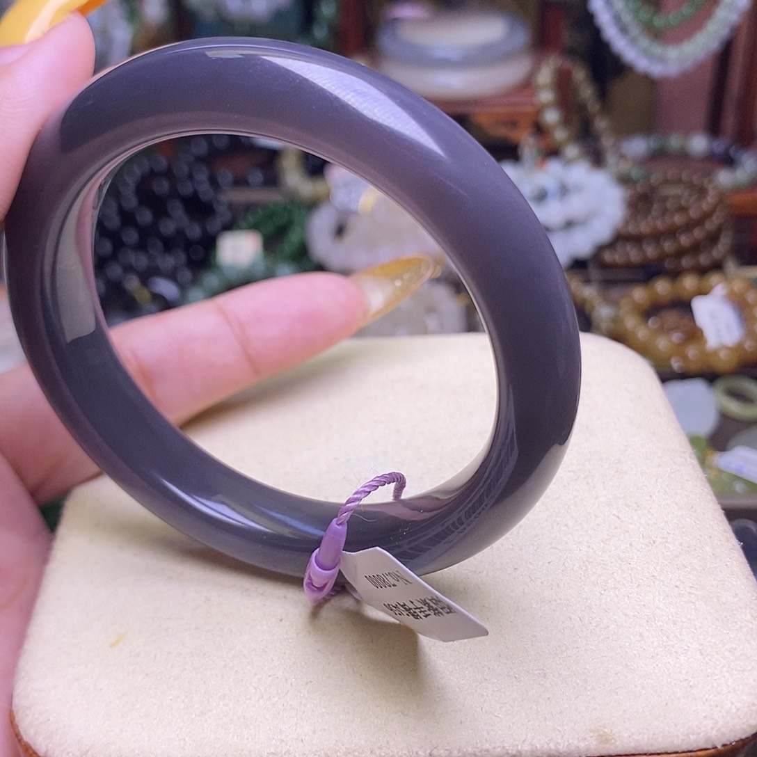 青***莲和田玉未镶嵌颈饰浓烟紫老料收藏手镯56.8圈