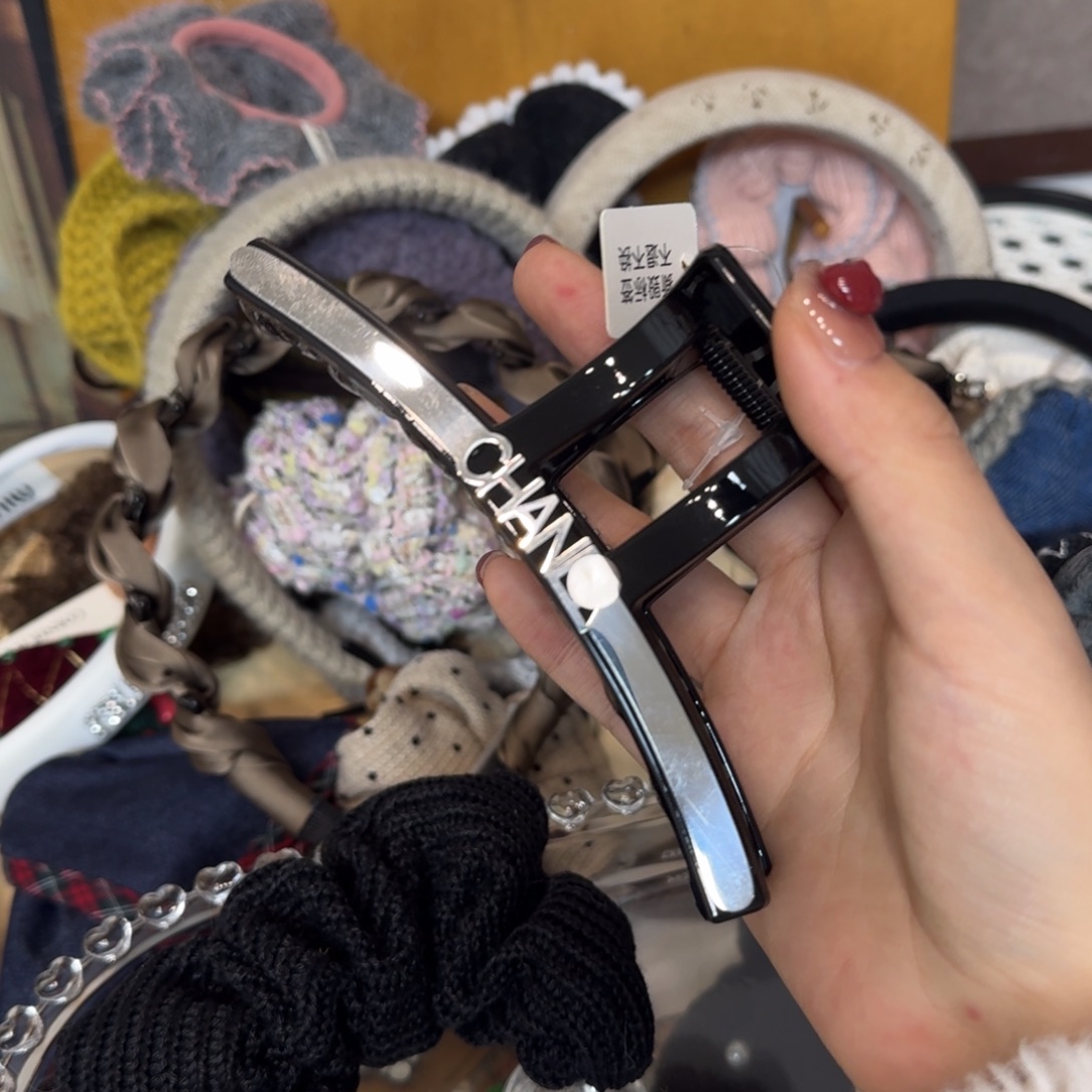 布艺铁合金香香大抓夹