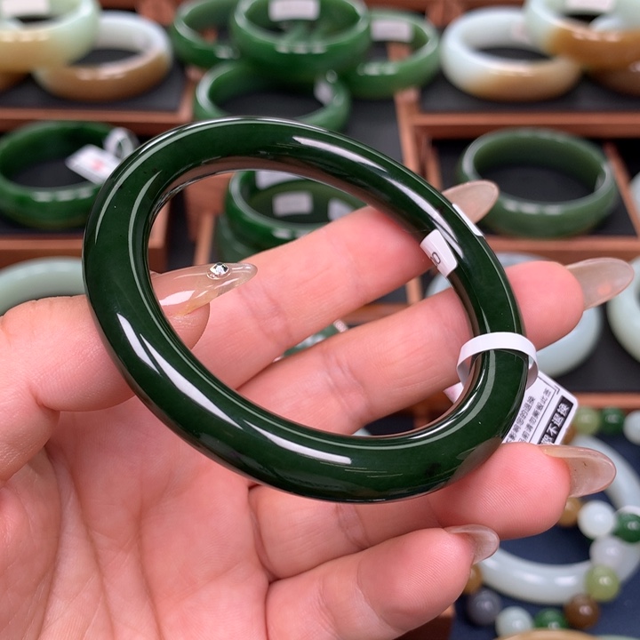 和田玉（碧玉）5758圈口未镶嵌