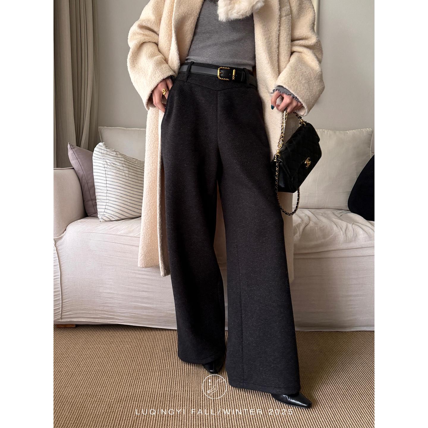 鹭青一原创【契时】高克重绒感宽松毛呢直筒休闲裤L25K7648B