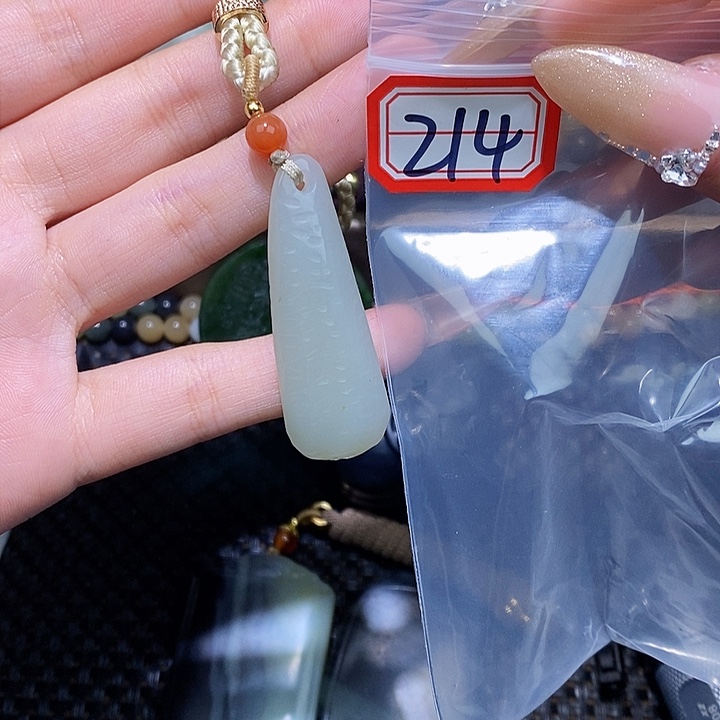 和田玉和田玉边角料随机发未镶嵌