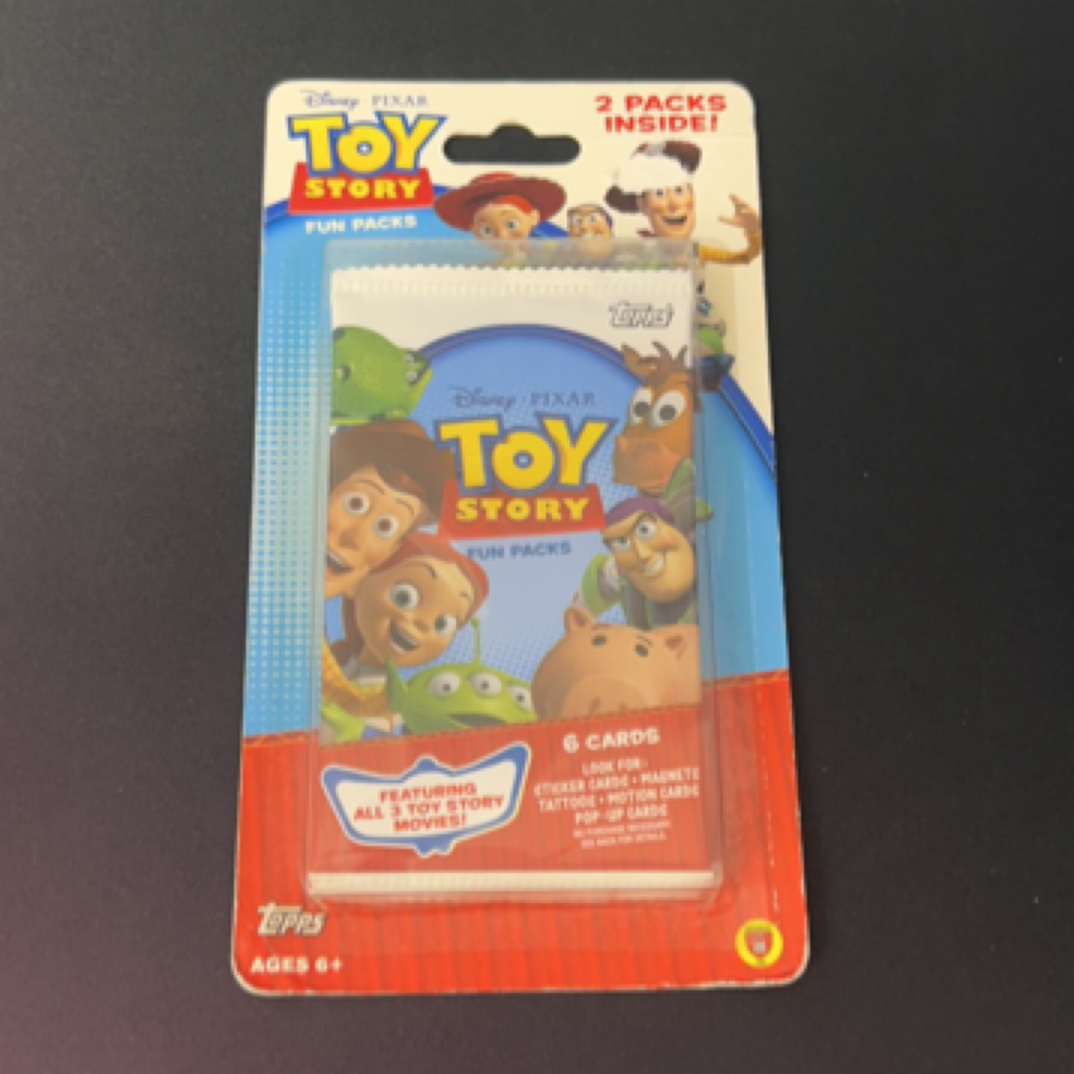 topps 玩具总动员 disney与pixar 联名收藏卡 挂包（2包）默认代拆