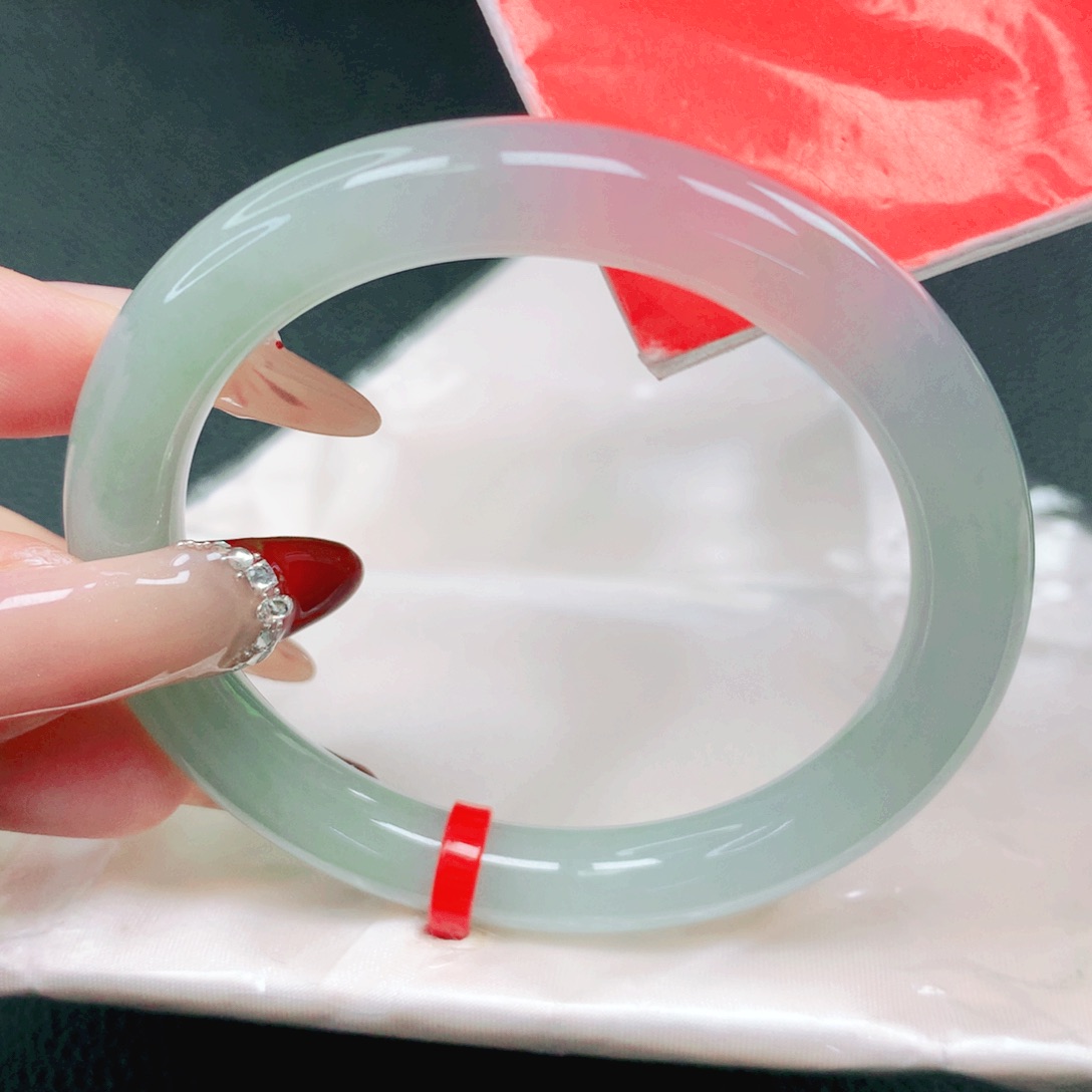 翡翠未镶嵌手镯56