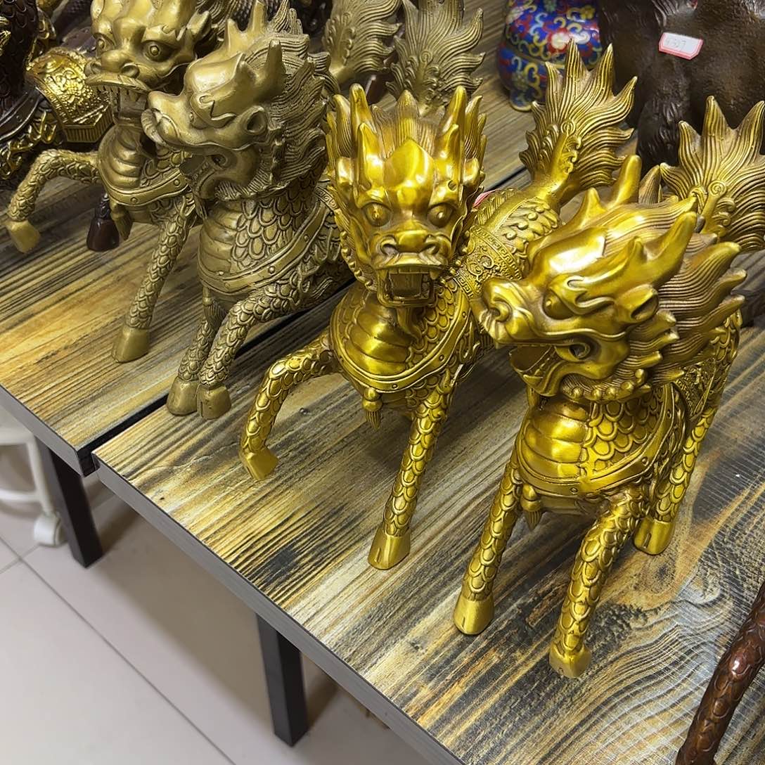 金***雨黄铜空间摆件工艺品