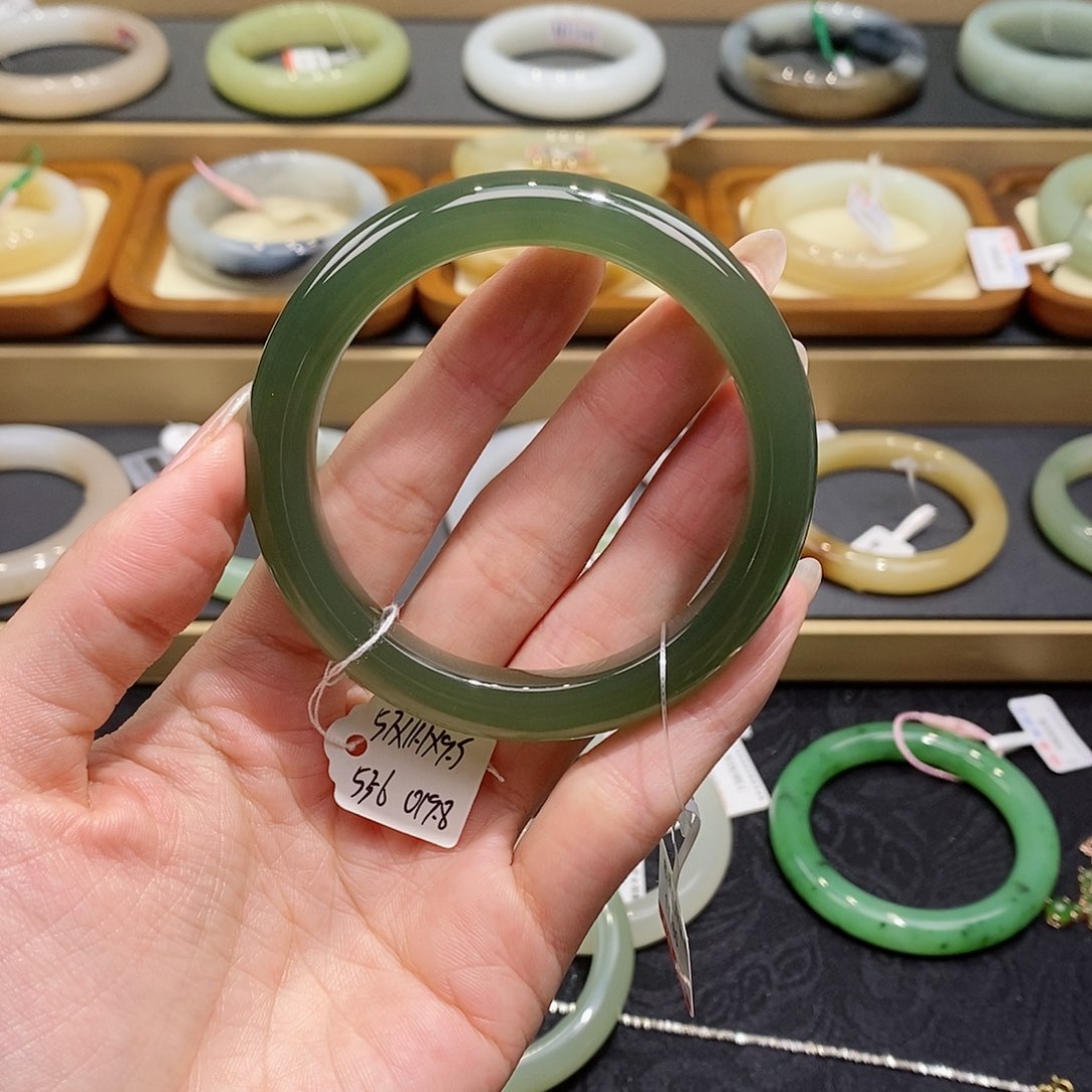 和田玉手镯未镶嵌J*y