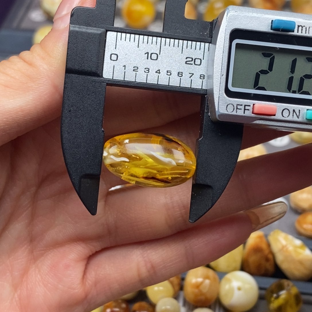 蜜蜡珠宝奇石未镶嵌随型