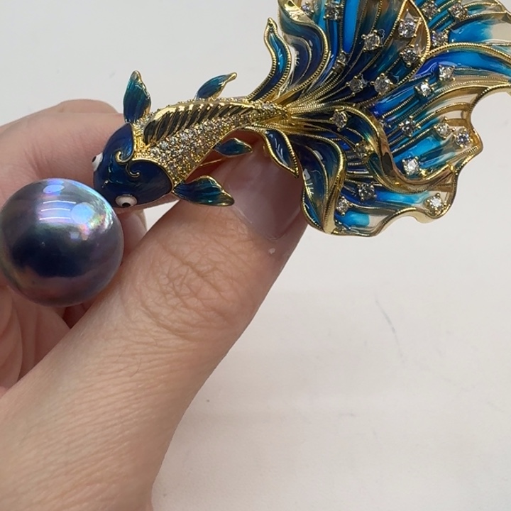 拼合珍珠（马贝珠）胸针未镶嵌