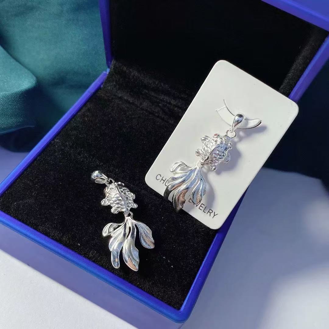 吊坠足银 990足银立体活动红眼金鱼吊坠（29326）Q