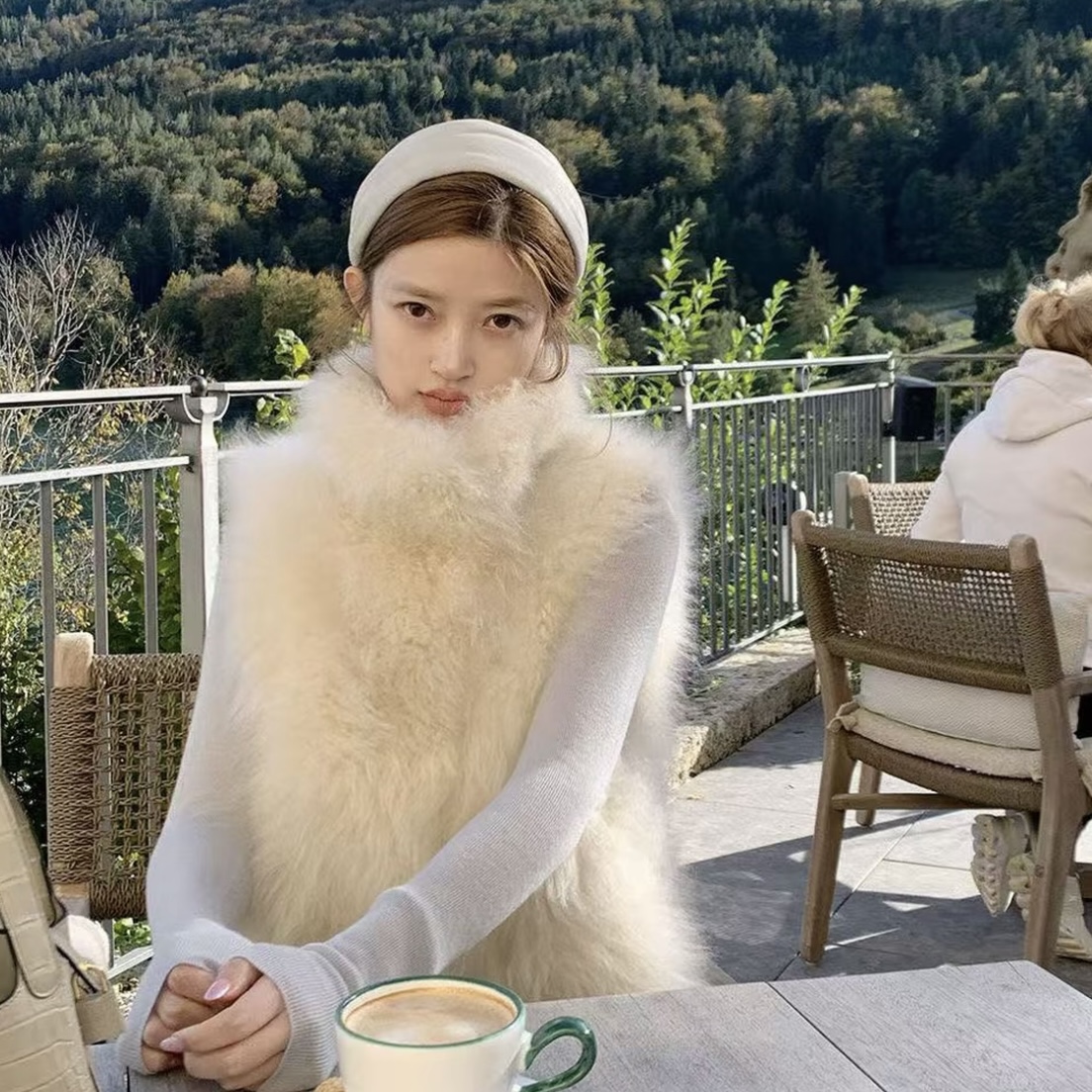 氛围感立体挺括落肩不挑身高百搭马甲环保仿皮草坎肩