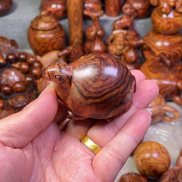 黄花梨/降香黄檀海南黄花梨油梨工艺品