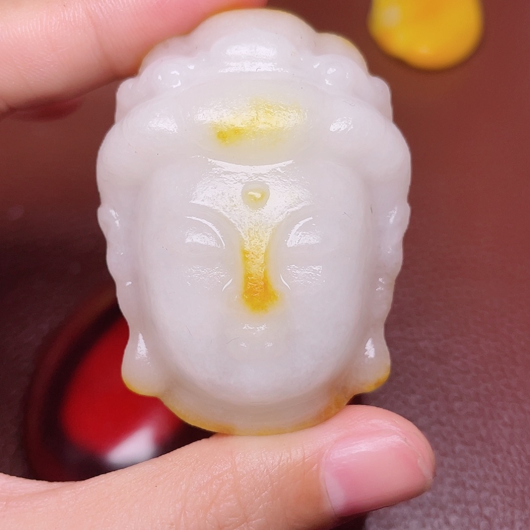 和田玉颈饰未镶嵌云*