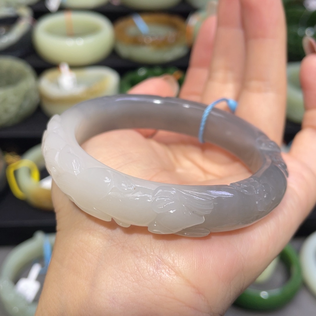 未镶嵌手镯和田玉36