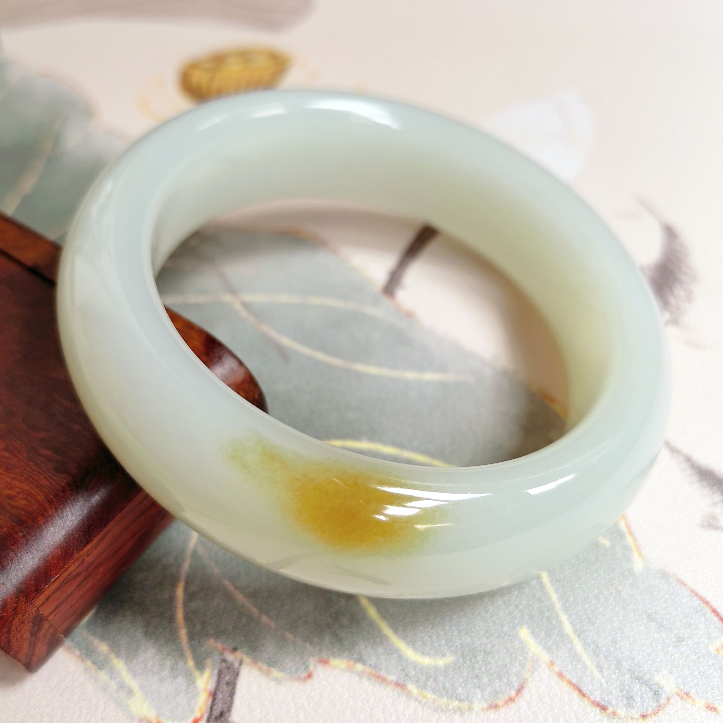 纯天然和田玉且末老熟料糖白手镯