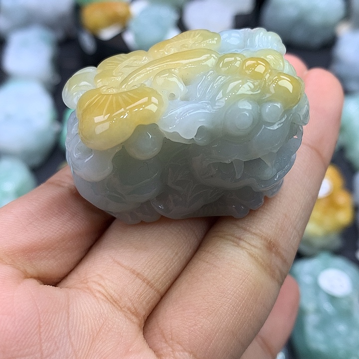 翡翠未镶嵌颈饰天然缅甸翡翠