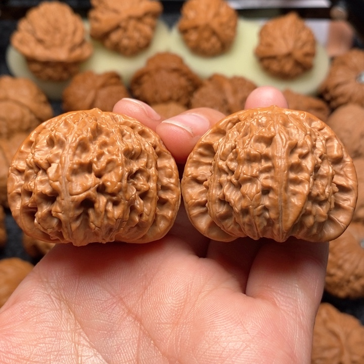 文玩核桃把件精品球白39