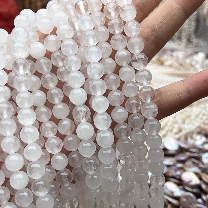 未镶嵌玛瑙/玉髓珠宝半成品一条8.5mm左右安哥拉水晶