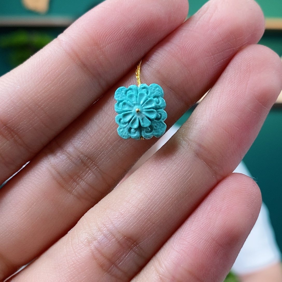 未镶嵌绿松石珠宝奇石