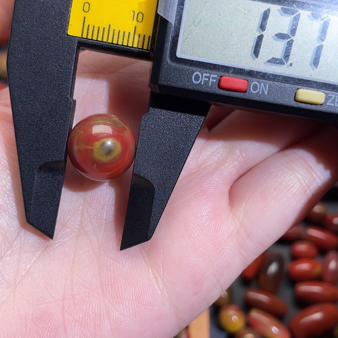 南红玛瑙未镶嵌圆珠